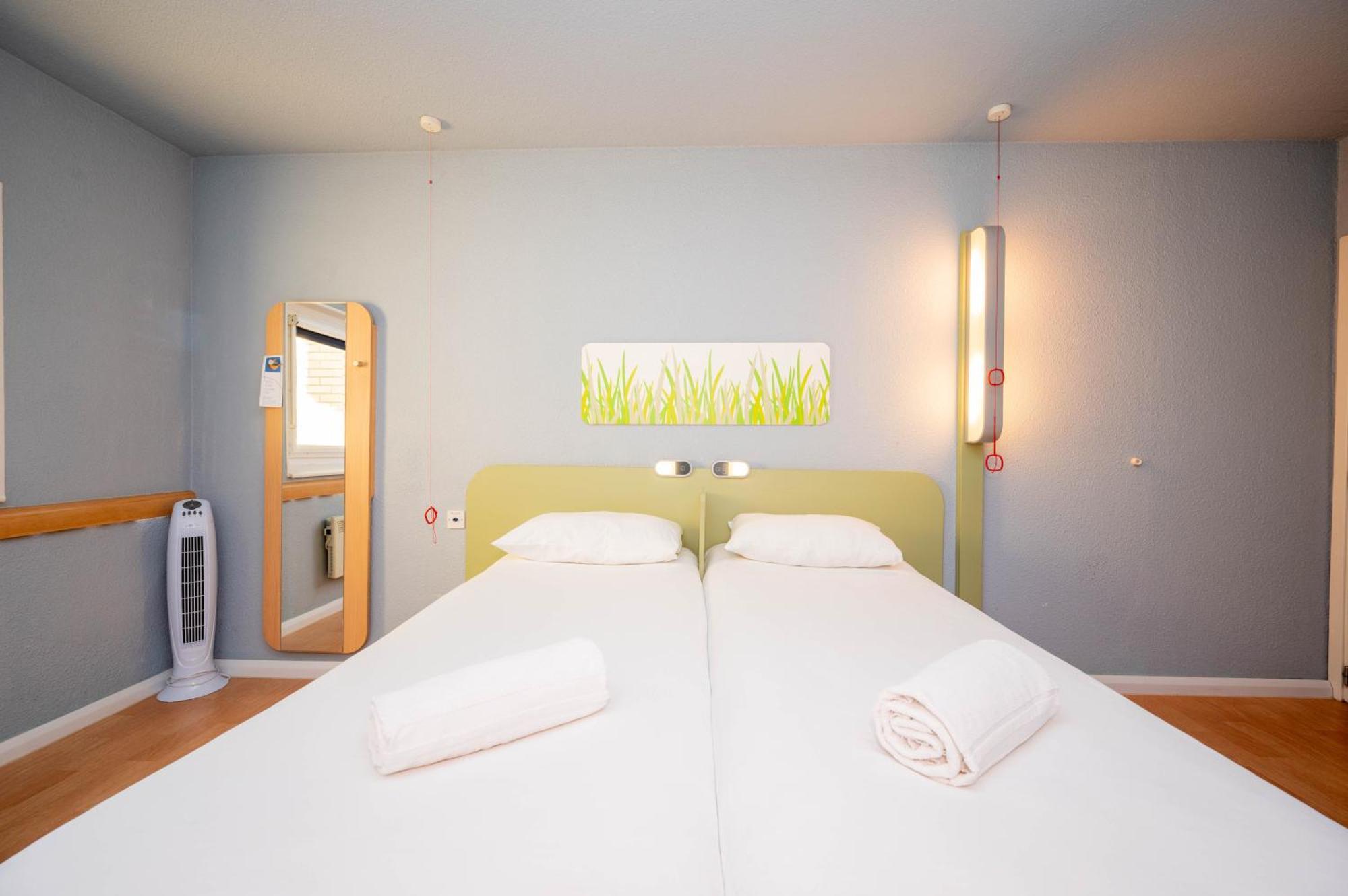 Ibis Budget London Barking Barking  Exterior foto